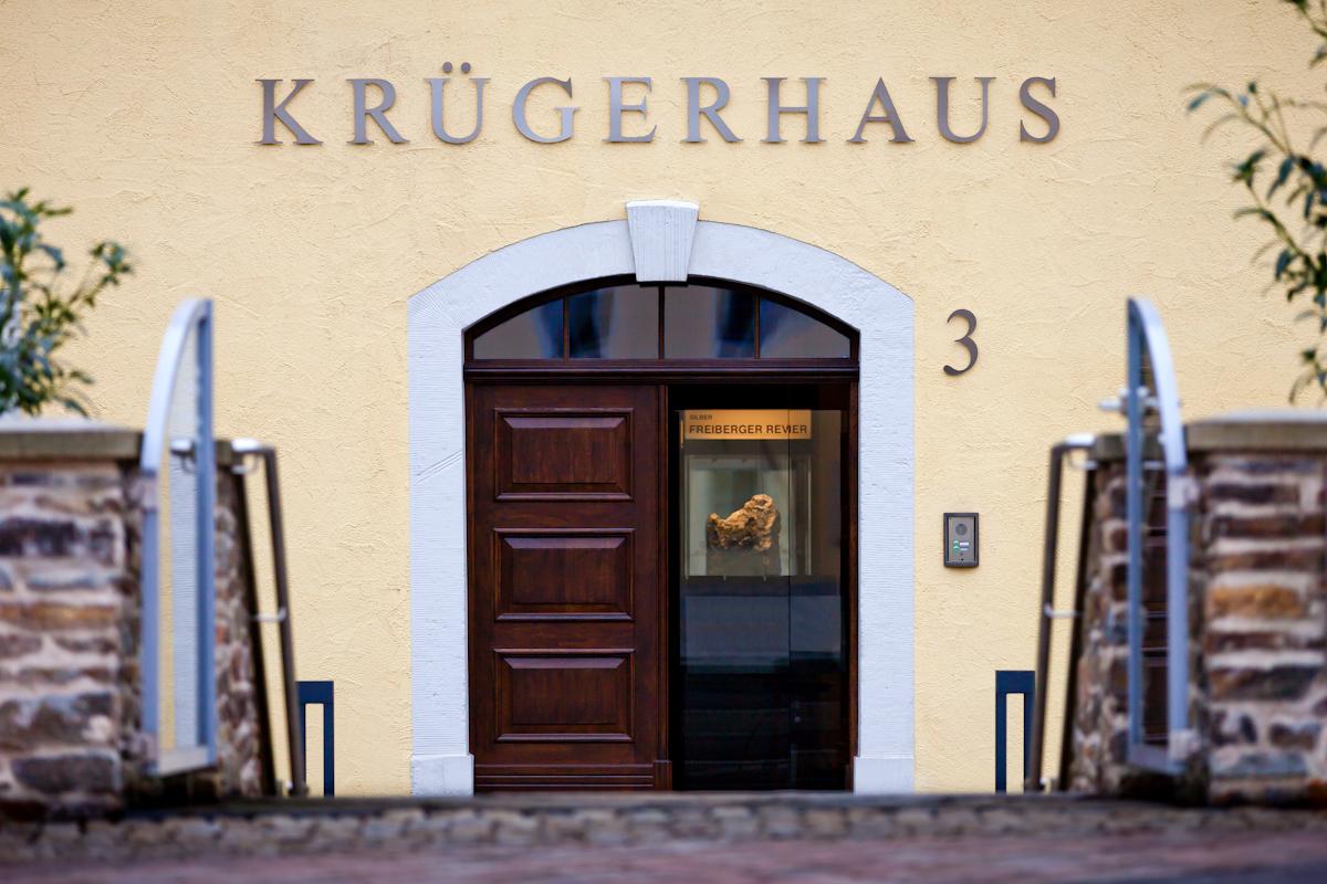 Eingang "Mineralogische Sammlung Deutschland" im Krügerhaus.